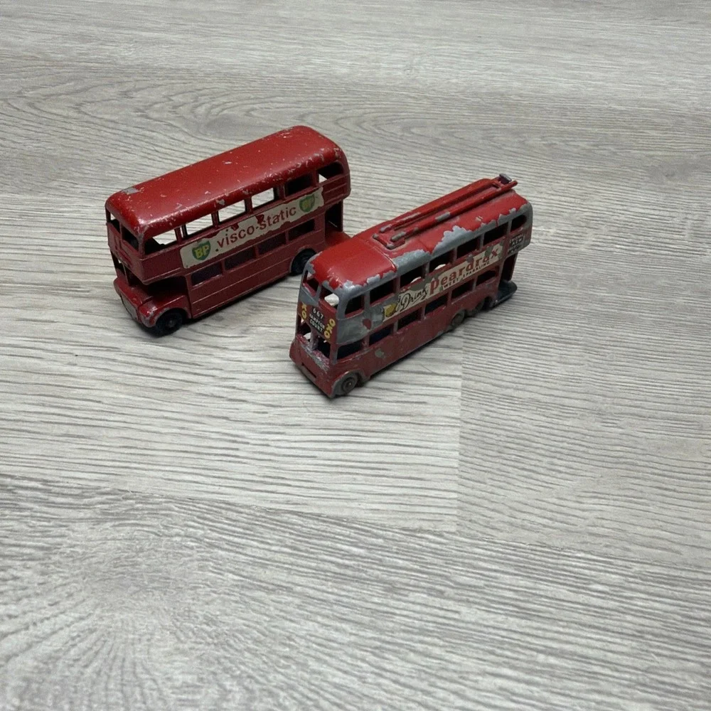 VTG Matchbox Lesney No.5  Red Routemaster London Bus BP Visco-Static #56 Trolly